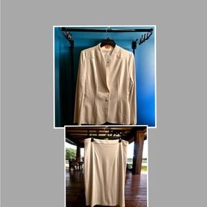 Suit- Mary Crafts 2-Piece Skirt Suit (NWT) 18